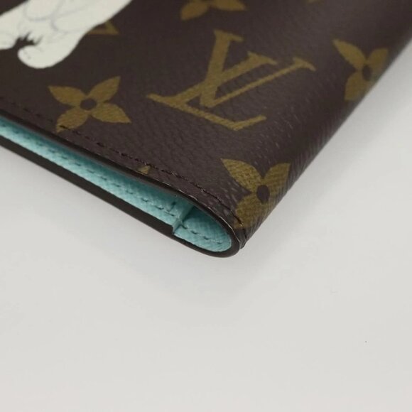 LOUIS VUITTON Christmas Vivienne Couverture Passport Passport Case Auth 132776M - Picture 13 of 16